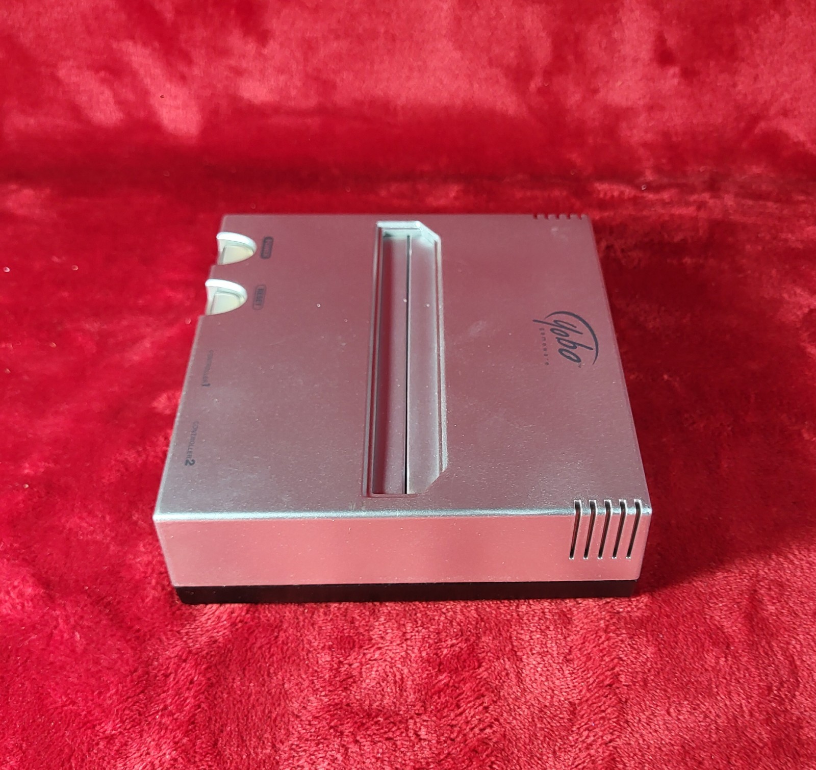 Yobo NES FC Game Console OT-8008 Gray 2 Controllers (2005) w/Robocop NES- Tested