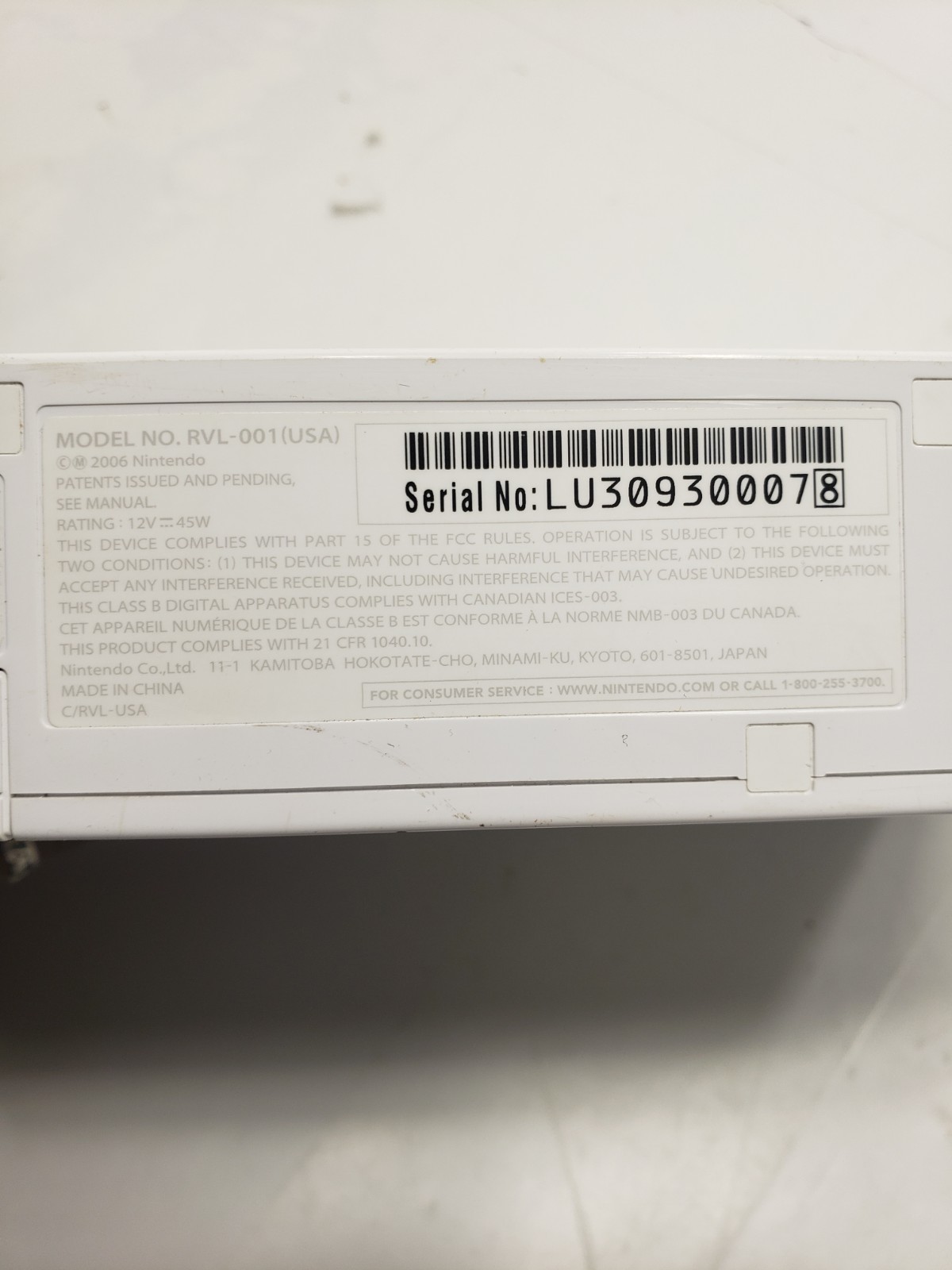 Nintendo Wii White Console With Microphone 1 Nunchuck Steering Wheel & Plug Ins