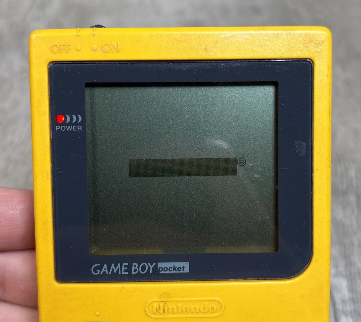 Nintendo Game Boy Pocket MGB-001 Yellow OEM