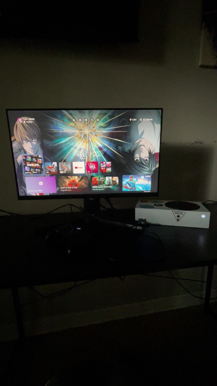 XboxSeries S 1TB nothing Wrong With It Comes With GameSir Controller/chords