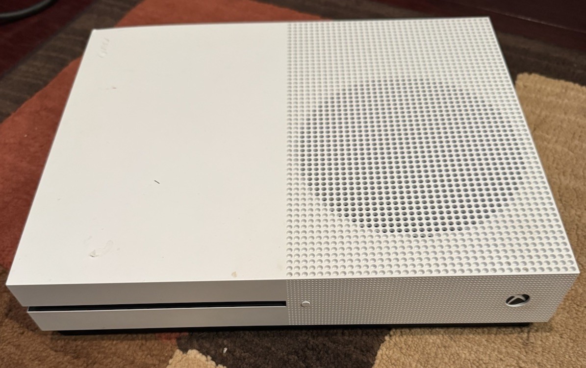 Microsoft Xbox Series S White Console for Parts/Repair (READ DESCRIPTION)