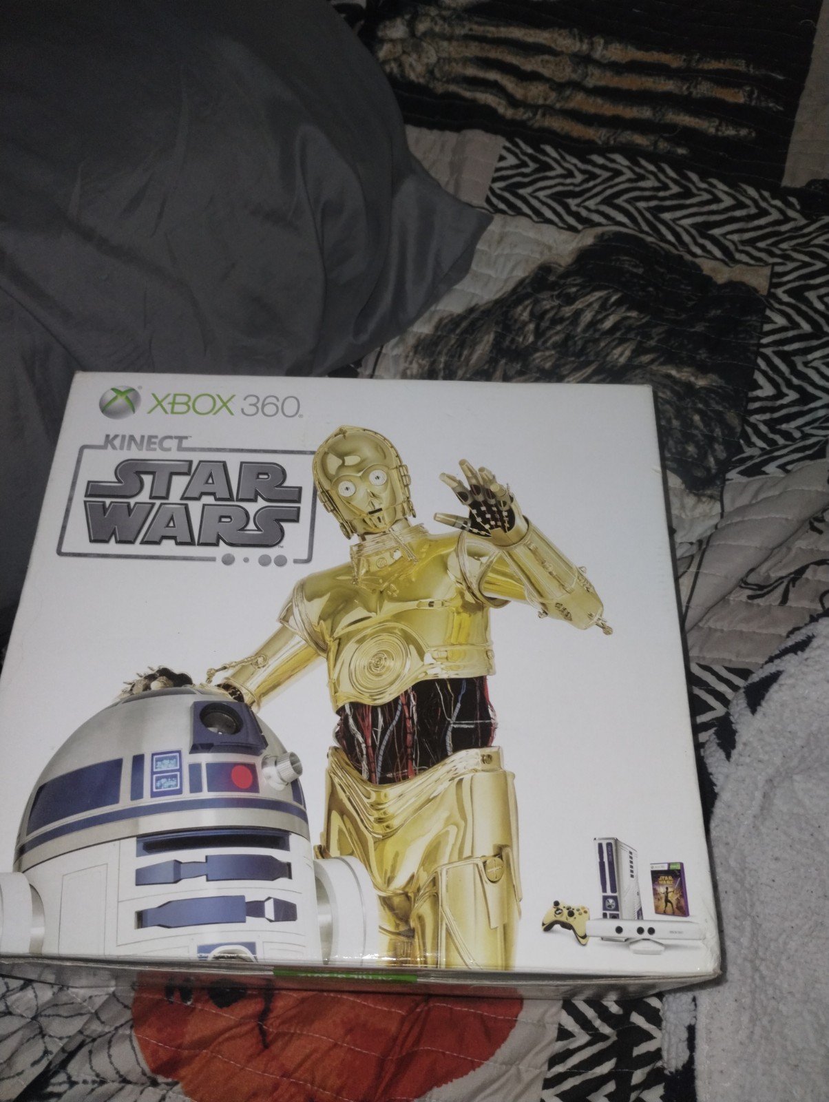Microsoft Xbox 360 320GB Kinect Star Wars Limited Edition (NEVER OPENED)(SEALED)