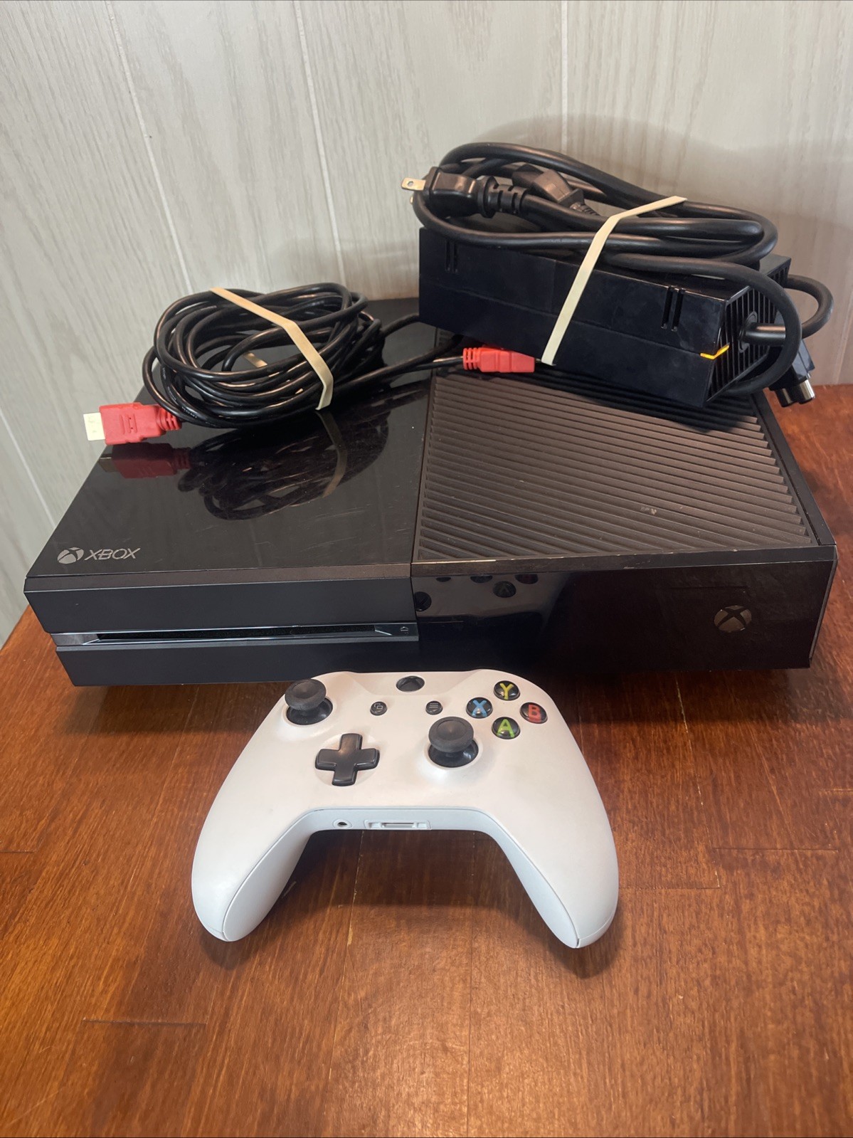 Microsoft Xbox One 1540 500GB Gaming Console
