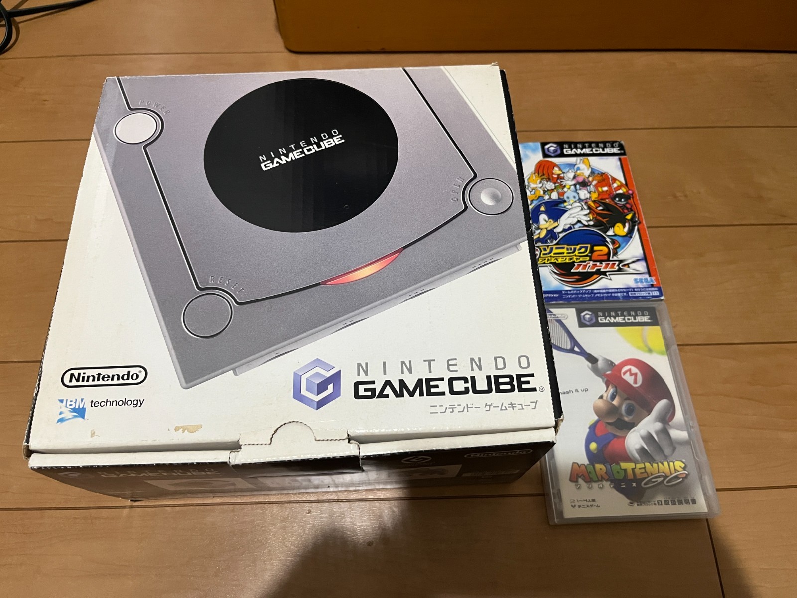 Nintendo GameCube Console & Controller Silver Color with BOX and Manual Games 01