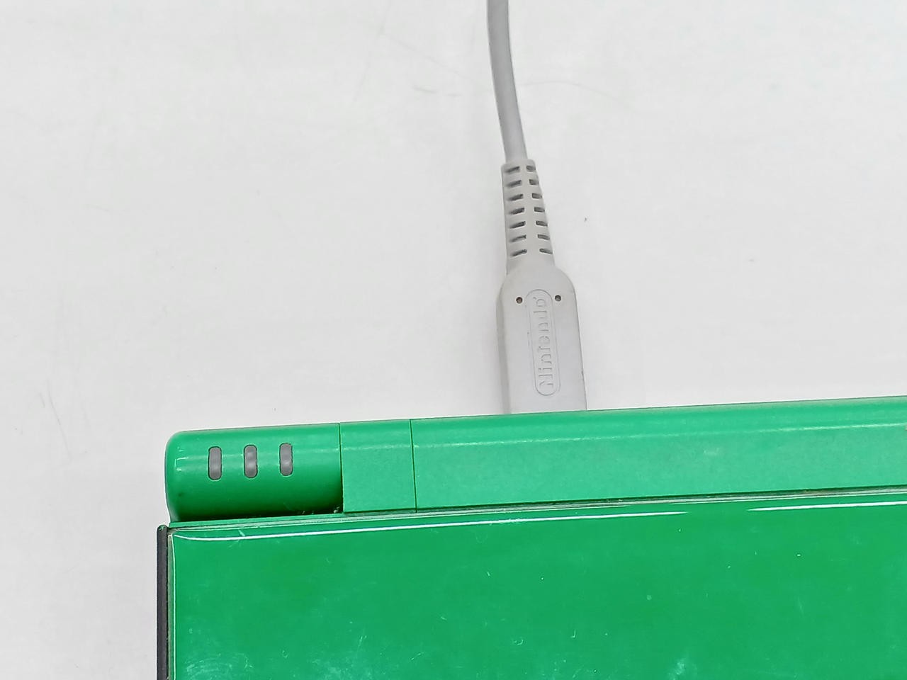 Nintendo DSi LL XL Console Green Console only used tested JAPAN