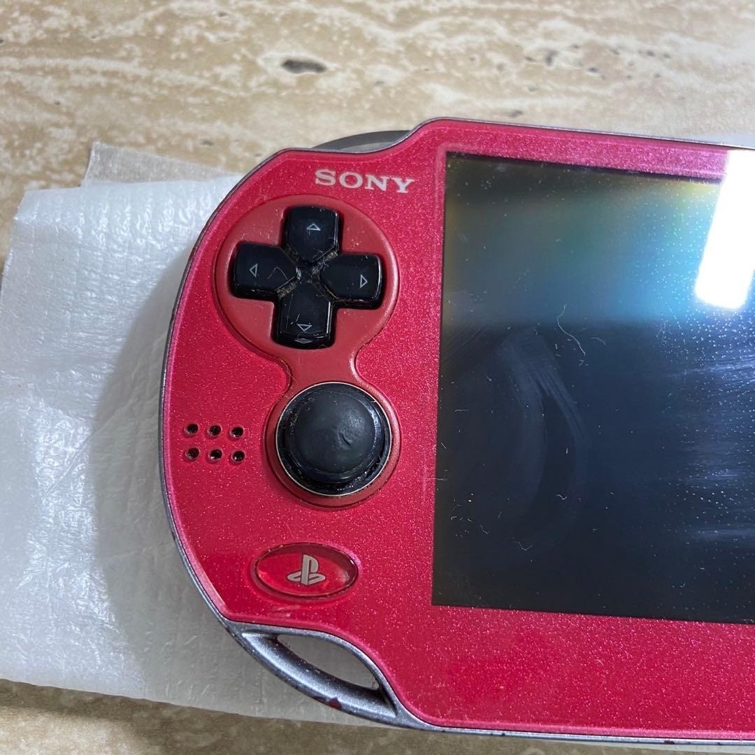 PS Vita 1000 Soul Sacrifice Premium Edition Red Complete 6670