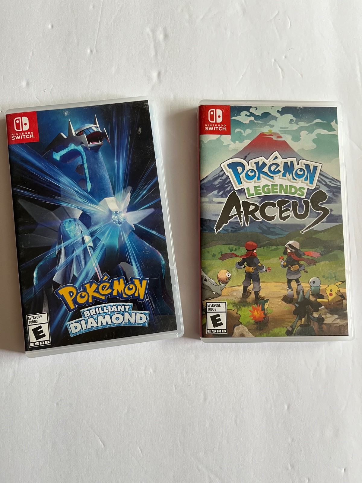 Nintendo Switch OLED White Bundle 128GB Pokémon Arceus & Brilliant Diamond Works