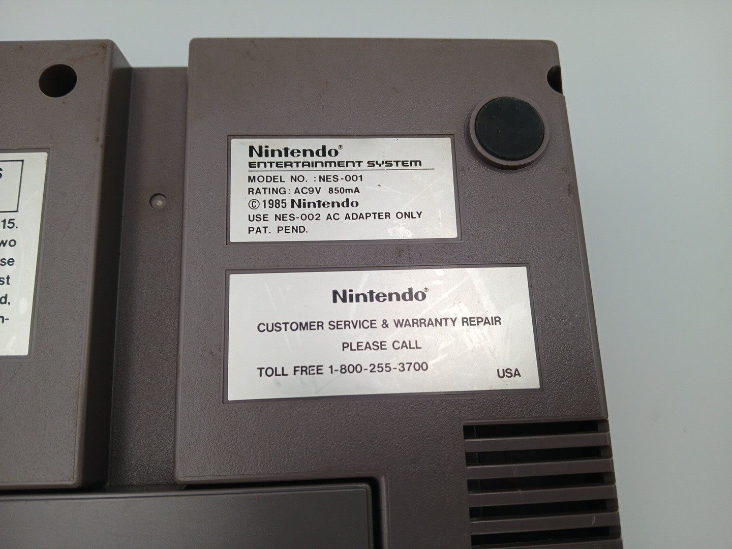 Nintendo NES-001 System PARTS ONLY Console Cords Super Mario 2 NOT WORKING