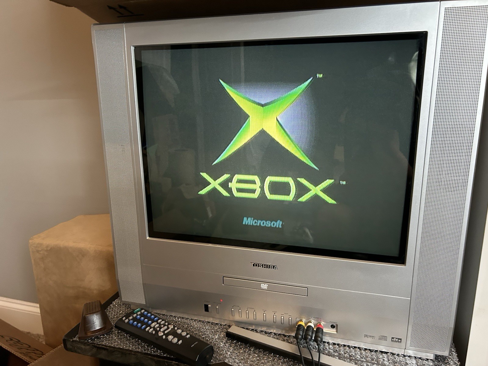 Microsoft Original XBOX Console Only **Parts or Repair** Doesn’t Read Discs