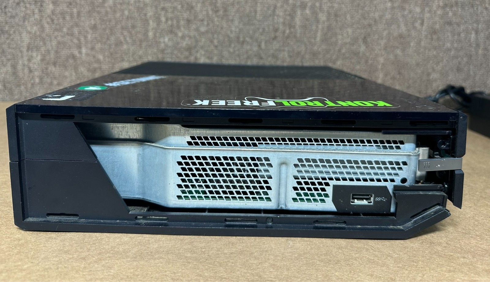 Microsoft Xbox One Console model 1540 500GB – Damaged