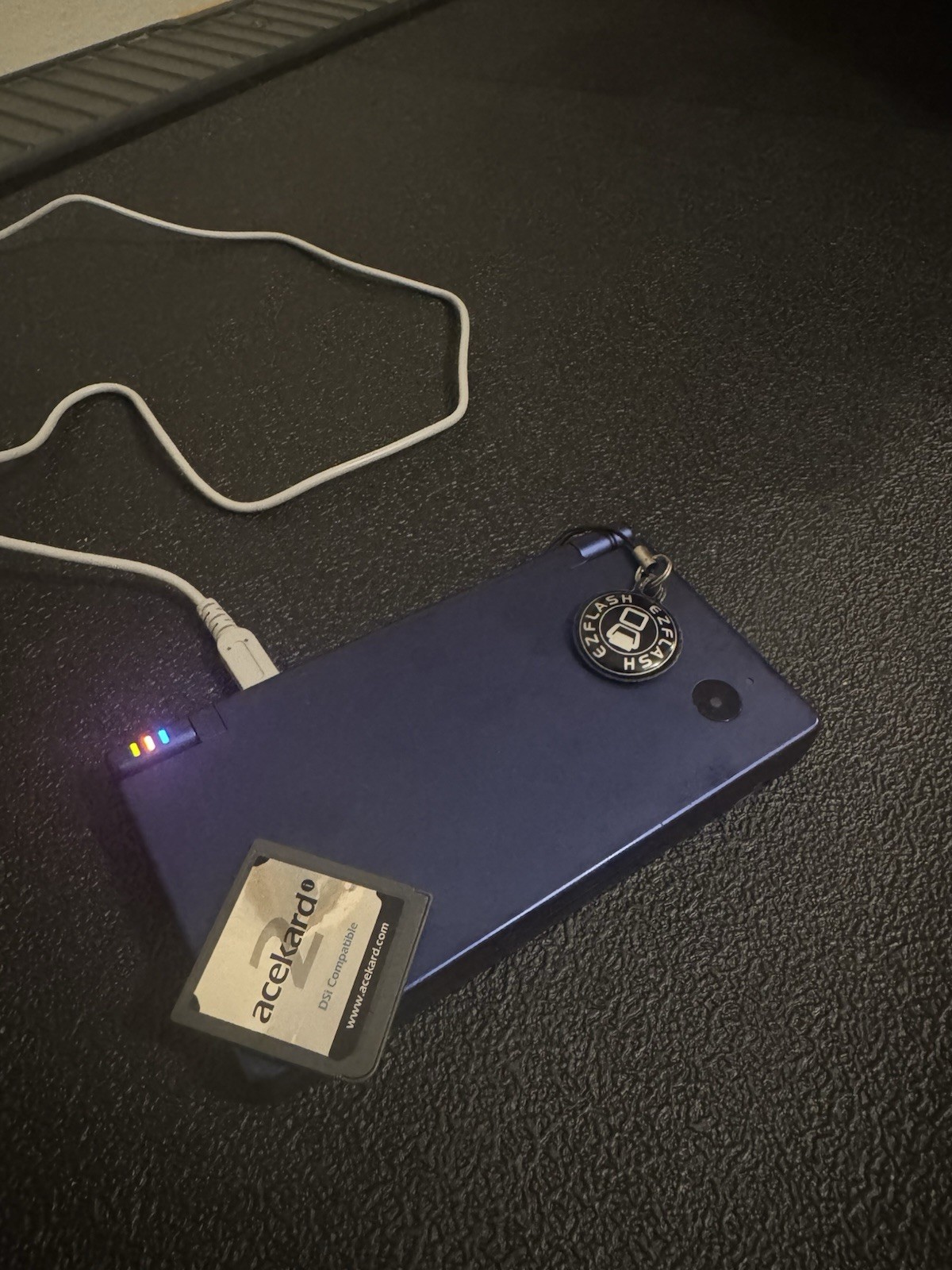Nintendo DSi Blue Handheld System Wi-Fi Built-In Camera Headphone Jack TWL-001