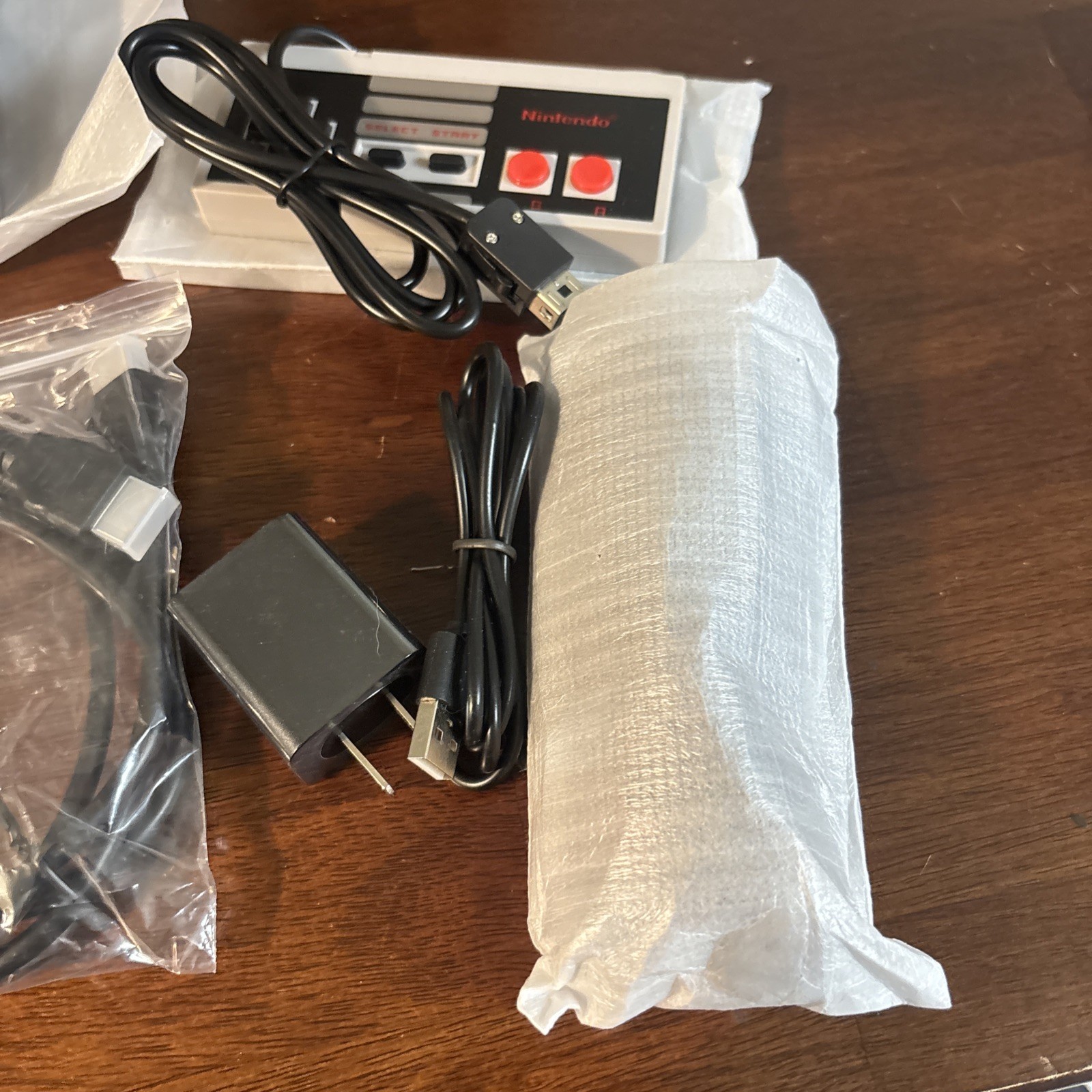 Nintendo Entertainment System 512MB NES Classic Edition Console – White/Gray Cib