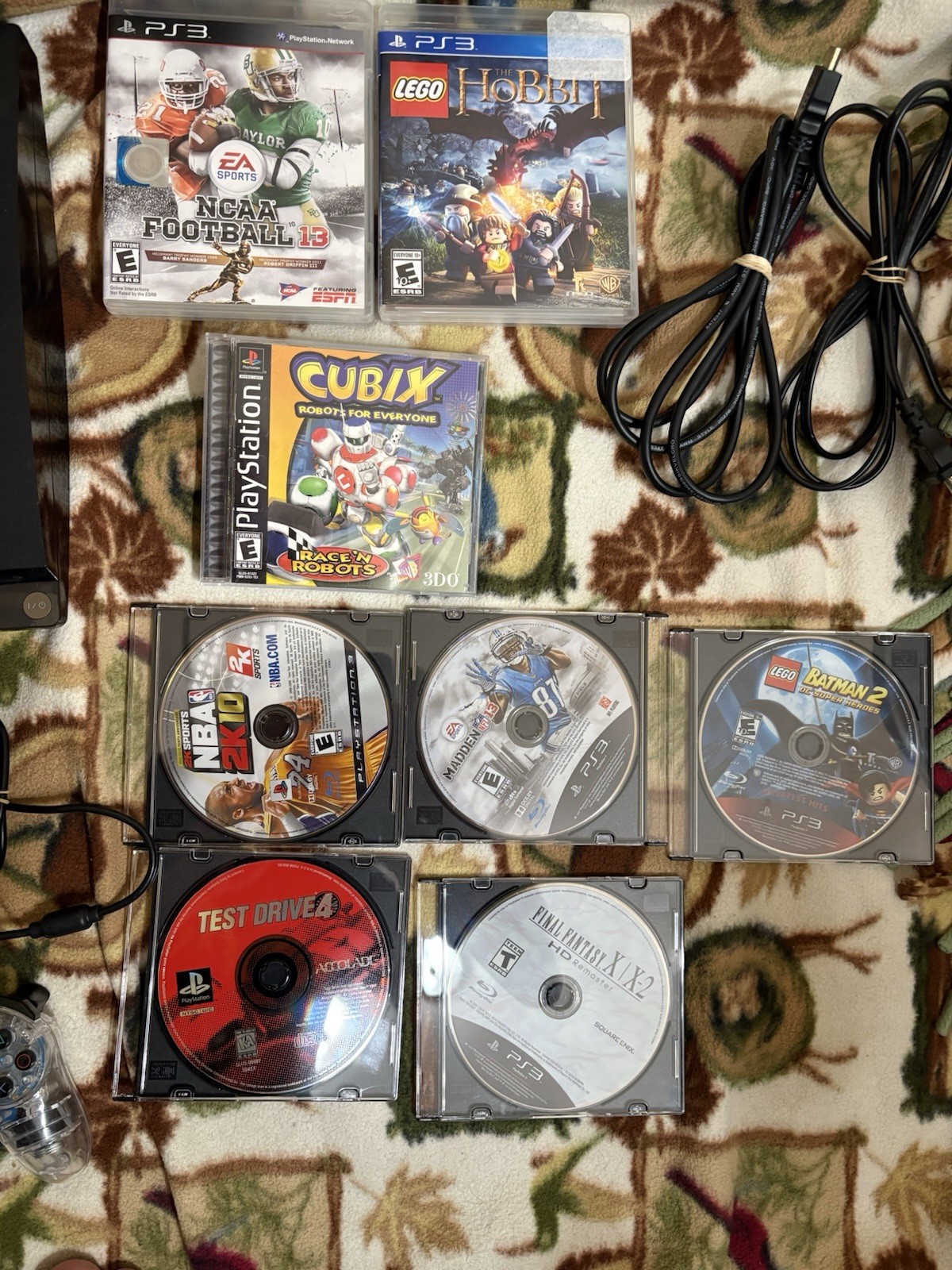 Sony PlayStation 3 Slim 120 GB Console Bundle CECH-2001A 8 Games 2 Controllers