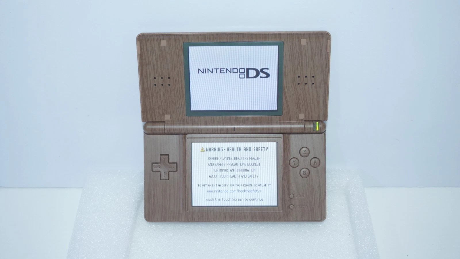 Nintendo DS Lite Brown Wood Grain Handheld Game System with Charger & Stylus Pen