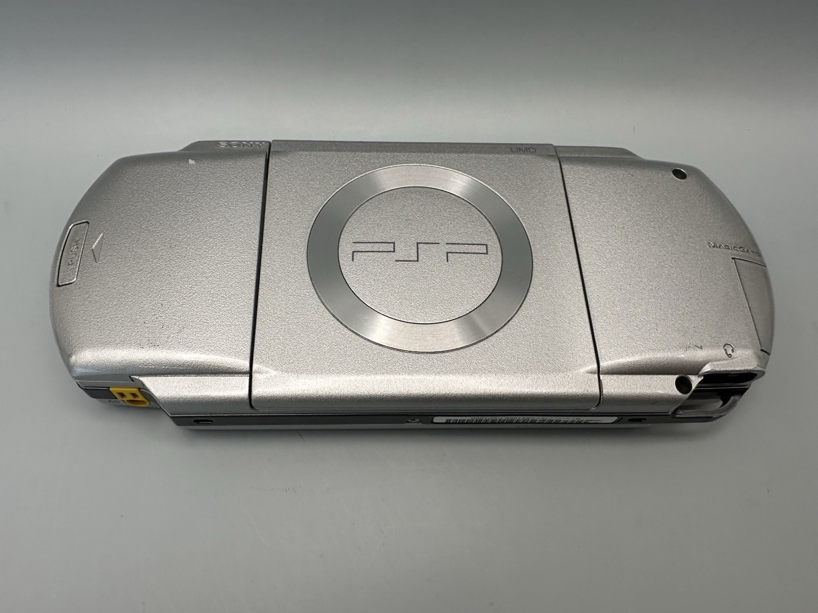 Sony PSP 1000 Silver Console Region Free JP Tested w/ new battery, charger