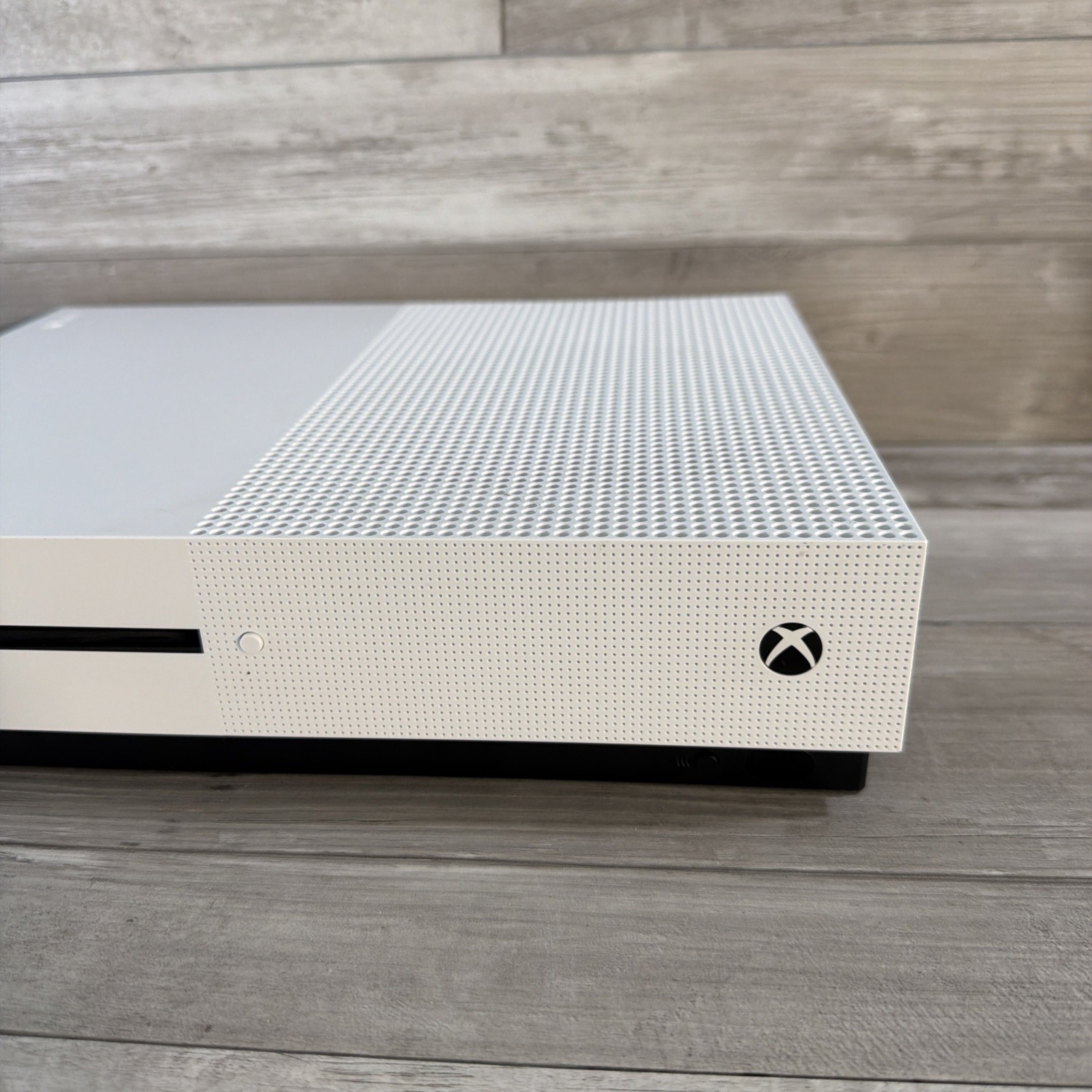Microsoft Xbox One S 500GB Disc Edition Console Only Model 1681 White Tested