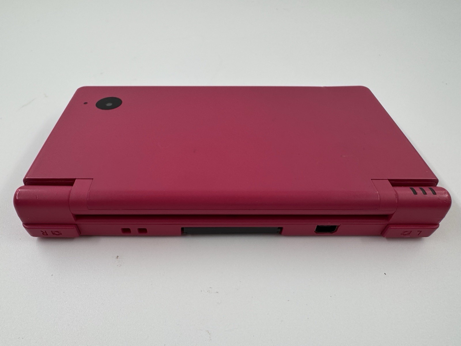 Nintendo DSi Pink Handheld Console Wi-Fi Nintendo DS TWL-001 Plus 5 Games