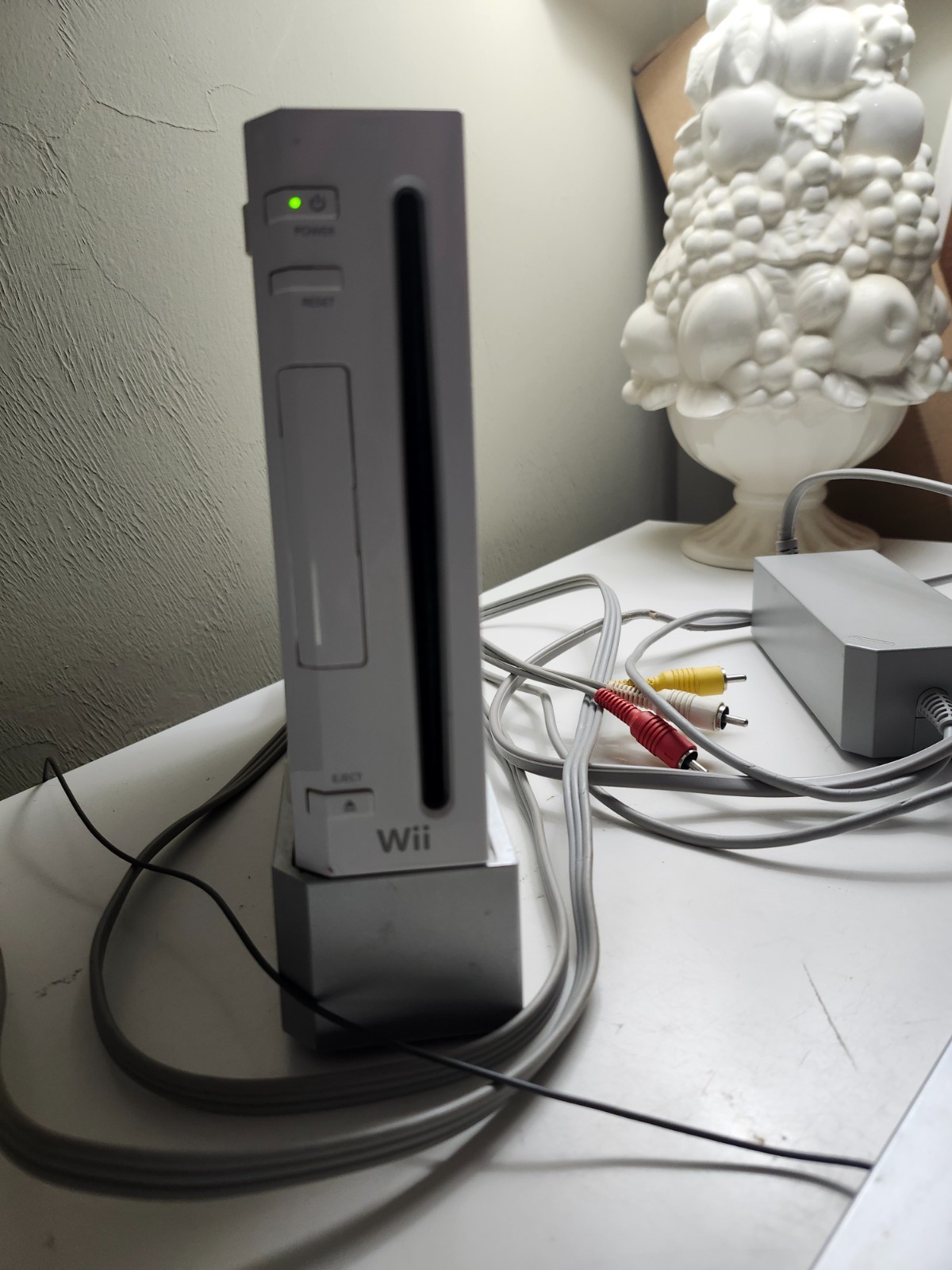 Nintendo Wii White Console (NTSC) Bundle Tested Working