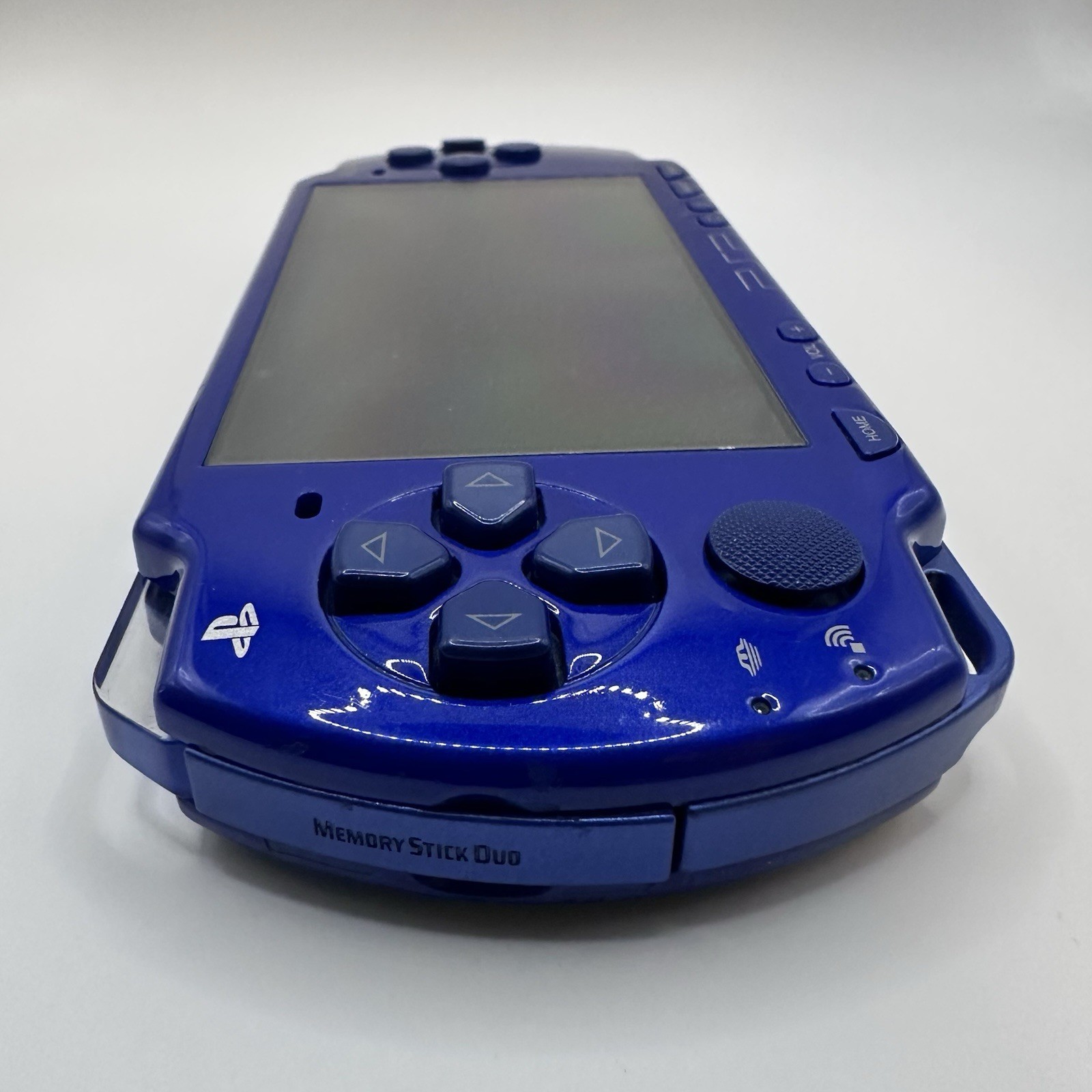 Sony PSP 2000 Blue Console TESTED + WORKING! no battery no charging cable incl.