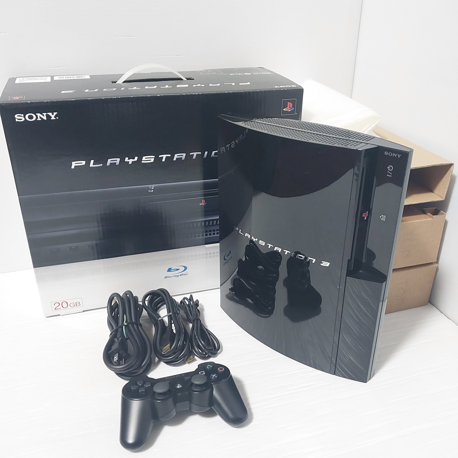 SONY PlayStation3 PS3 FAT 20GB BACKWARDS COMPATIBLE CECHB00 Japanese console