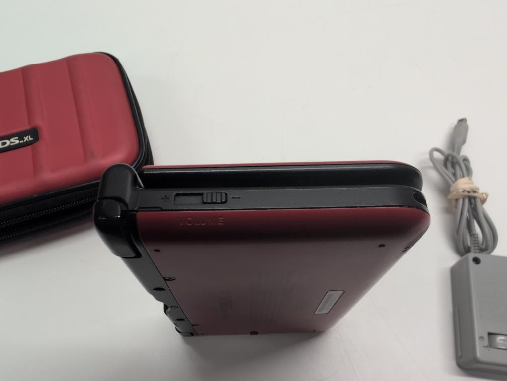 New ListingNintendo 3DS XL Handheld Gaming System SPR-001 (P03065416)