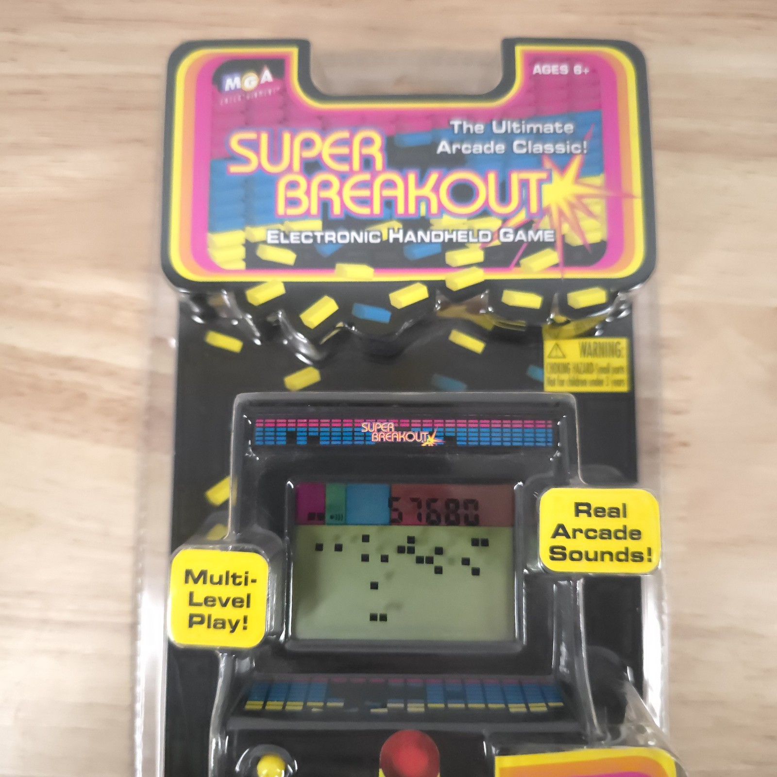 2005 Super Breakout Atari MGA Classic Arcade Electronic Handheld Game – New NIP
