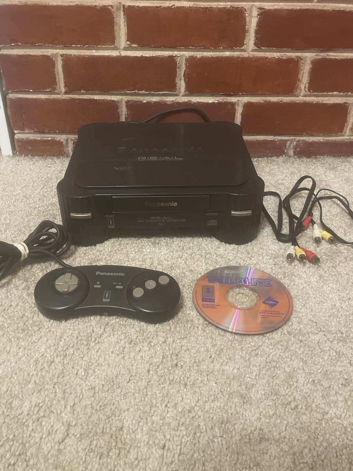 Panasonic FZ-1 Real 3DO Black Console Bundle | 1 Controller |