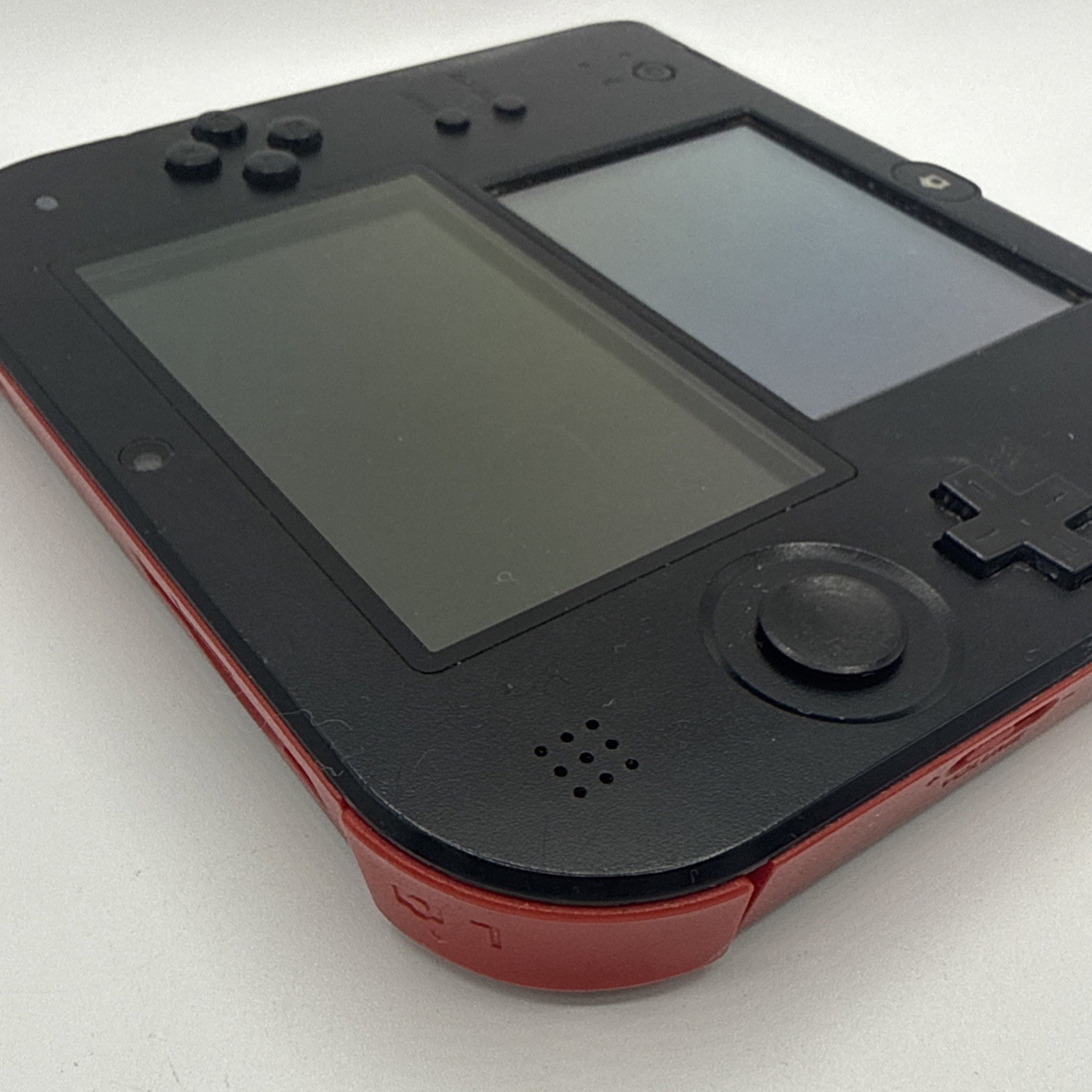 Nintendo 2DS Handheld Game Console FTR-001 Black Red – Game, Charger, & Case