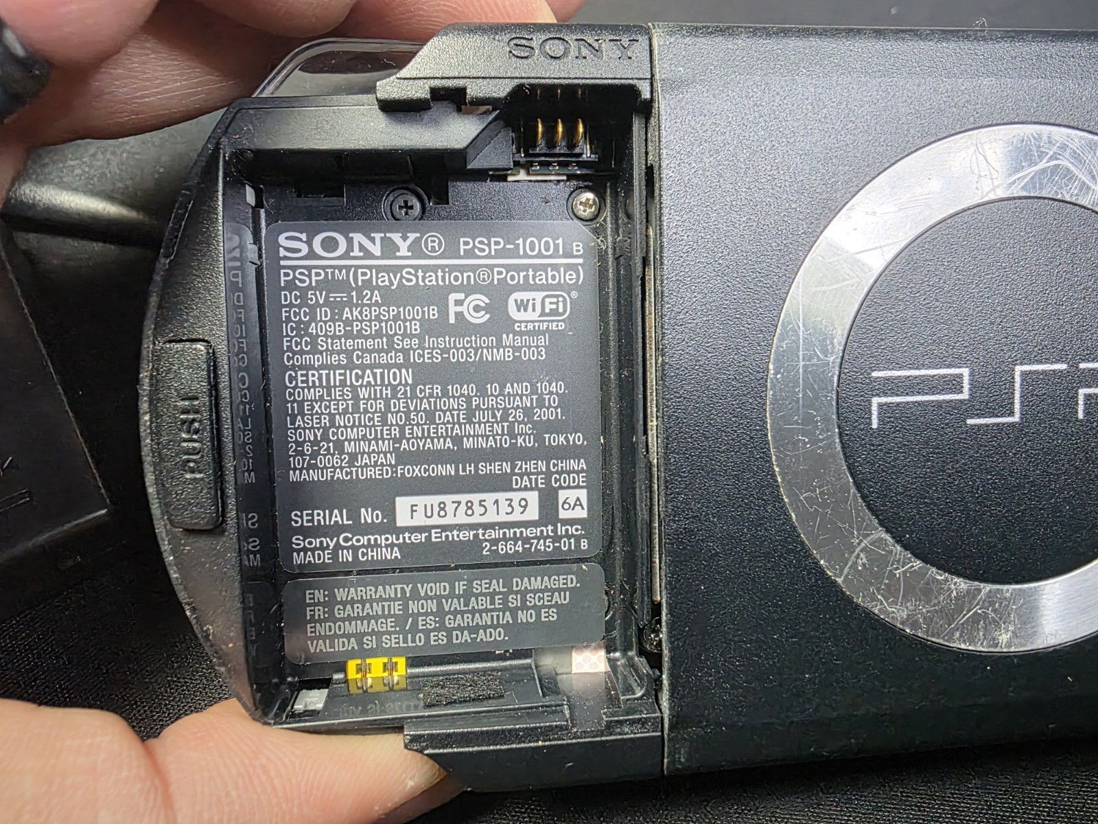 Sony PSP-1001 Black with Charger Battery 256mb Memory Stick + 2UMD + 3 Games ⚠️