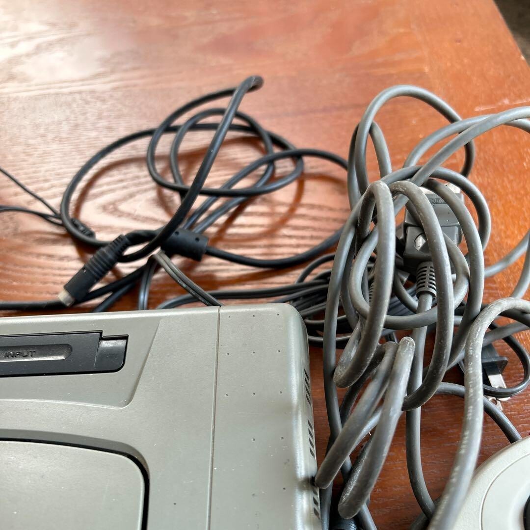 Sega Saturn Gray Console w/ 4MB RAM XEN VS street fighter controller + 2games