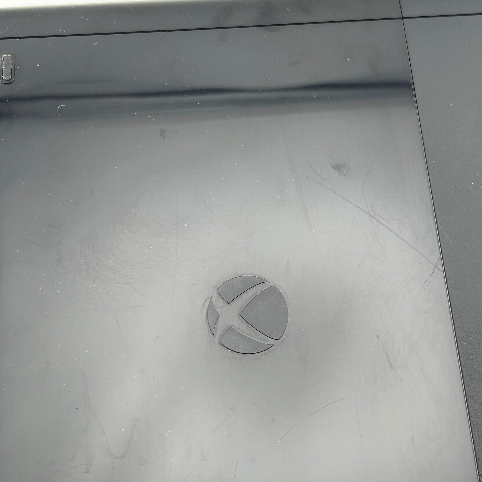 Broken Microsoft Xbox 360 E 250GB Console Gaming System 1538 READ