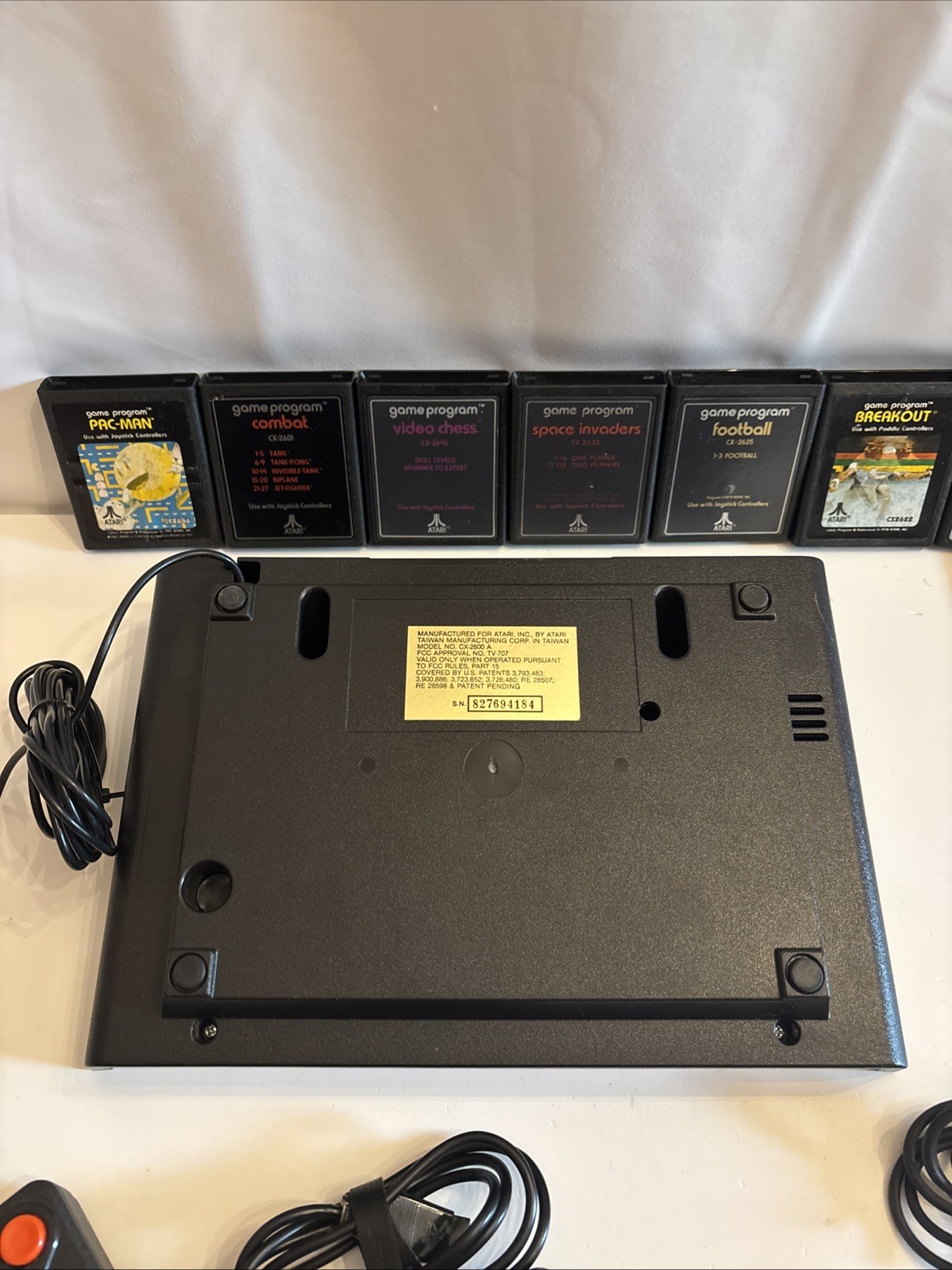 VTG Atari CX-2600 Video Game Console Bundle Tested/Works 7 games 1 Manual 4 Cont