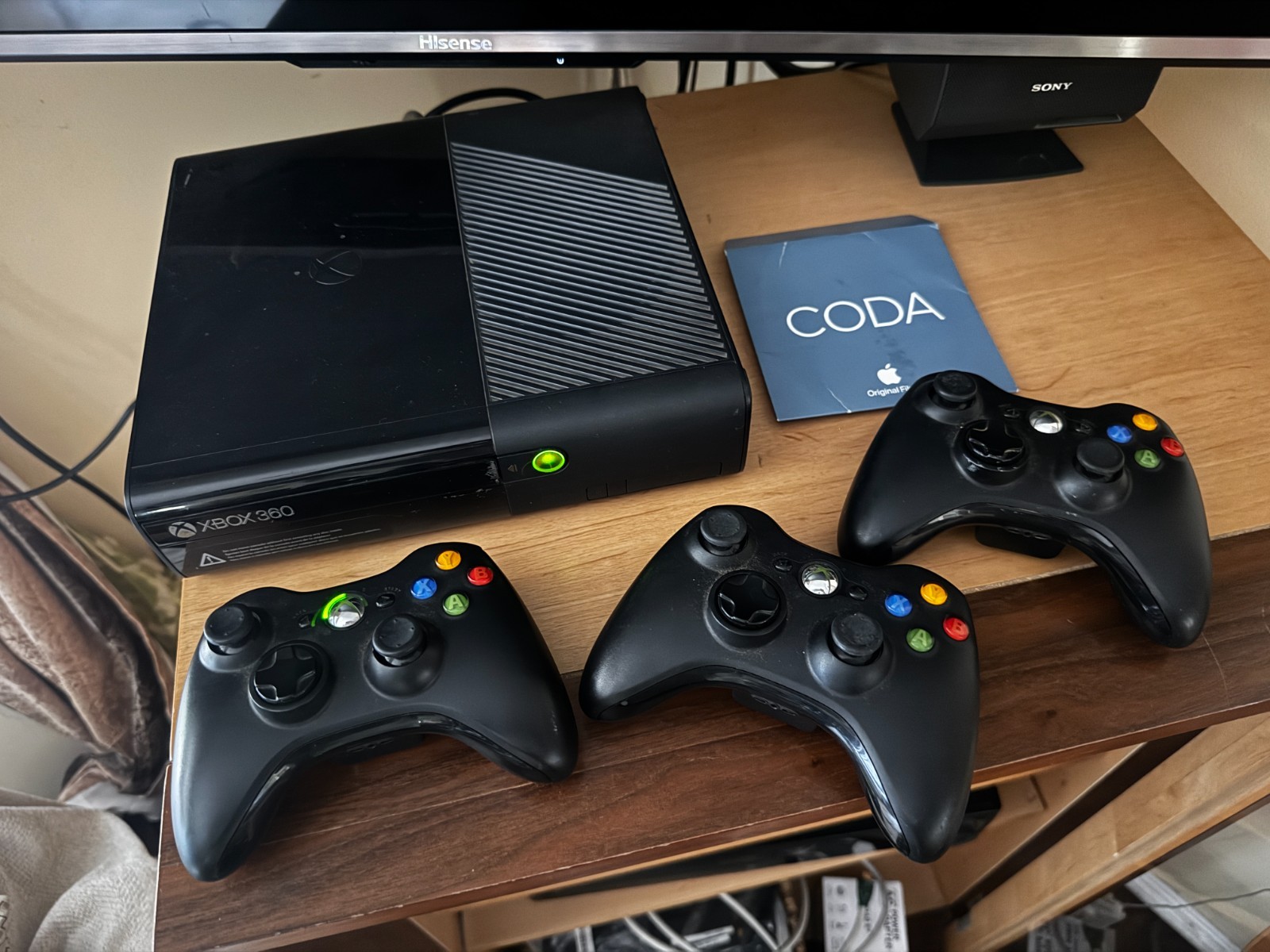 Xbox 360 E Console & Power Supply + 3 controllers 1538 Model Tested 3GB WORKING