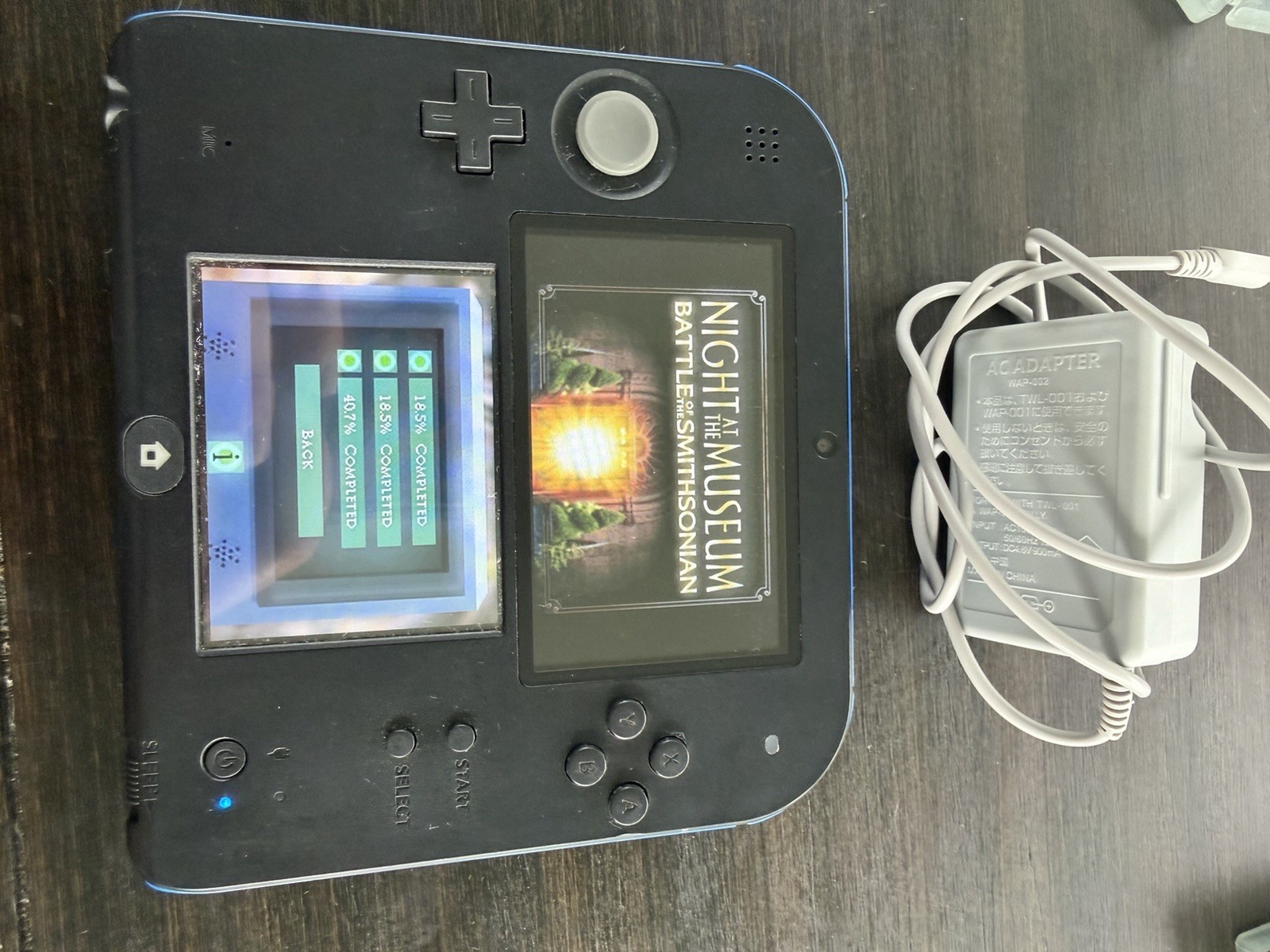 Nintendo 2DS Black/Blue Console w/ Charger & 4GB SD Card Tested READ