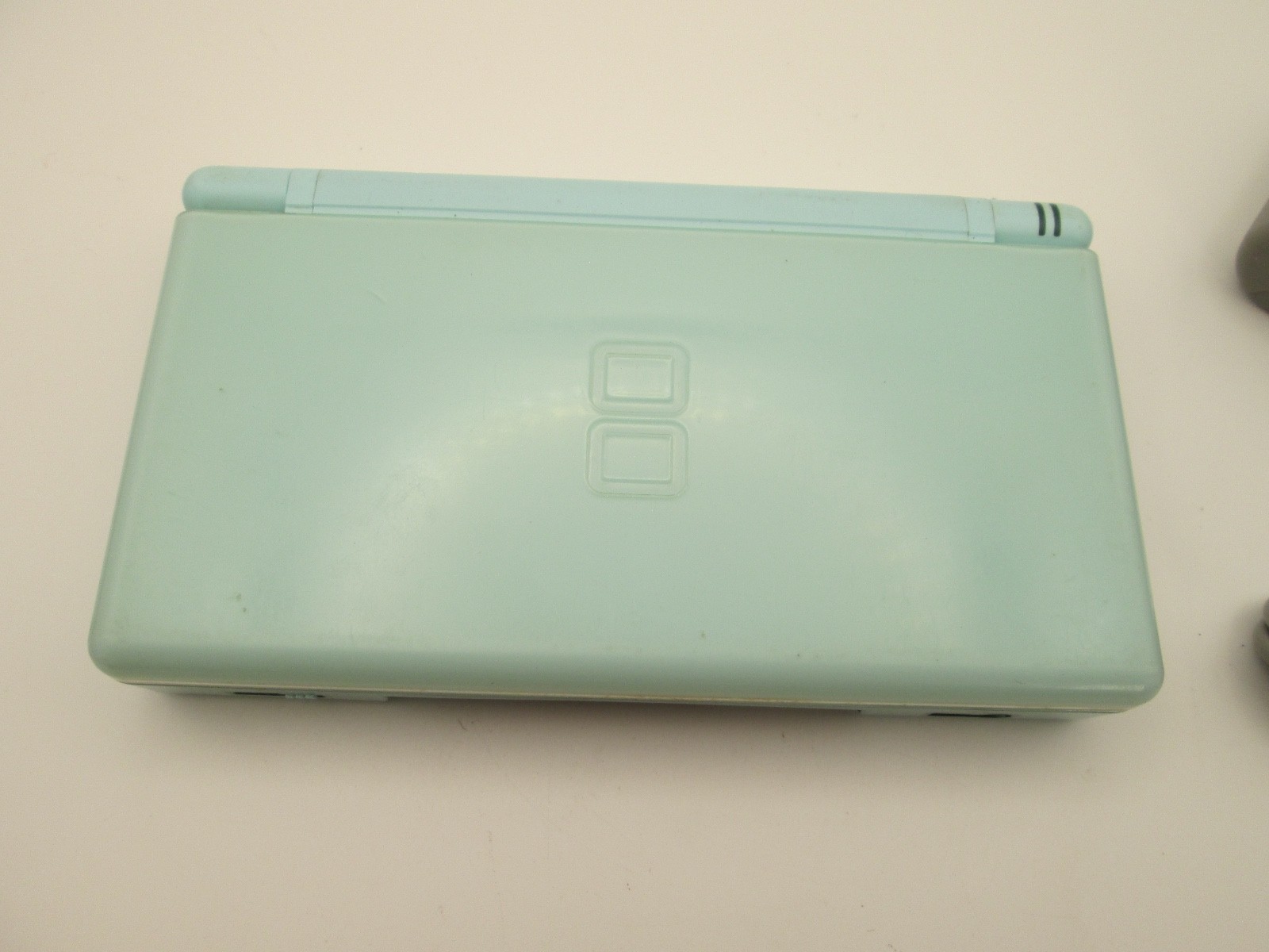 Nintendo DS Lite Powder Blue W/ Stylus Handheld System Model USG-001 – Tested