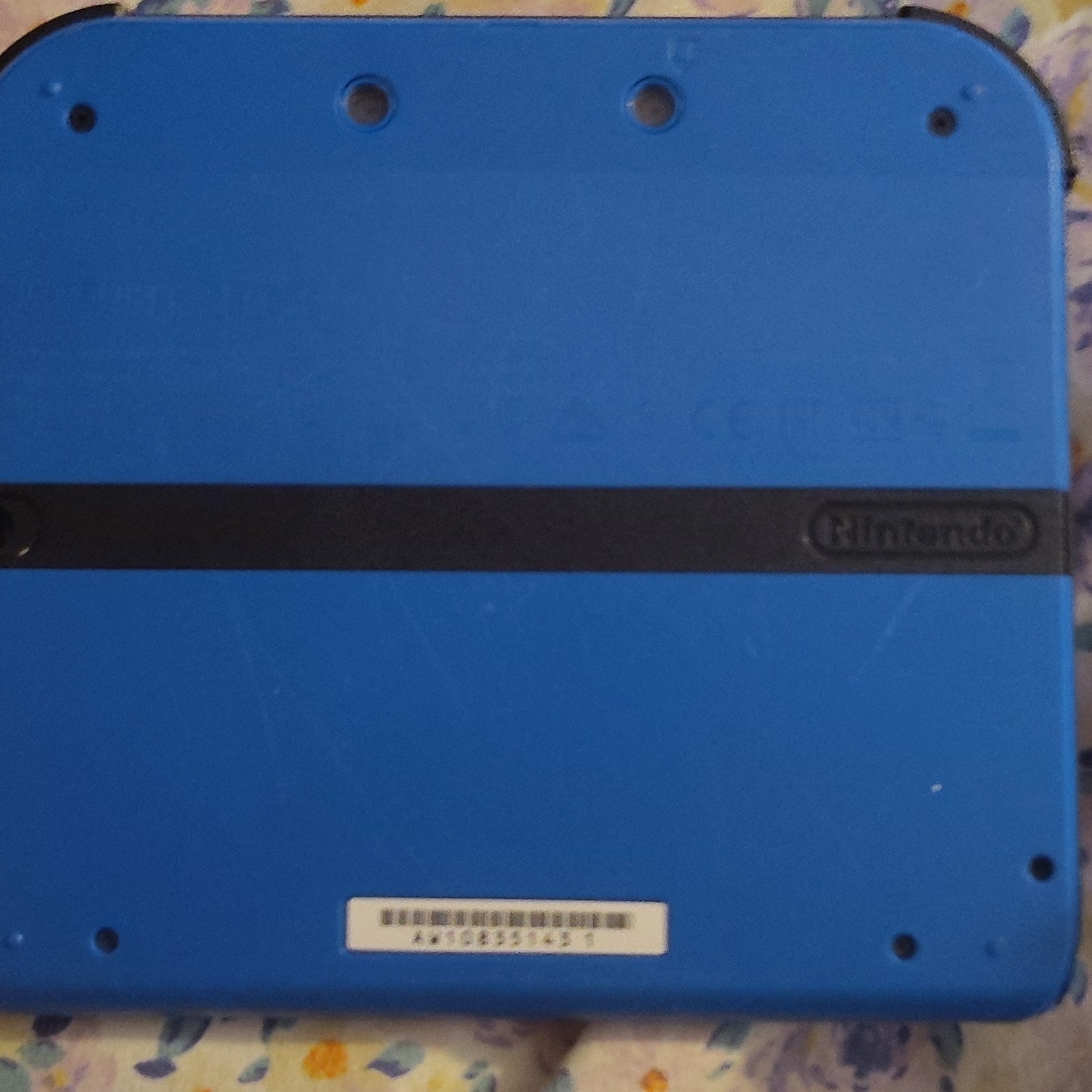 Nintendo 2DS Blue Handheld Console Dual Screen 4GB Sd Prongs Broken Sd Card Jam