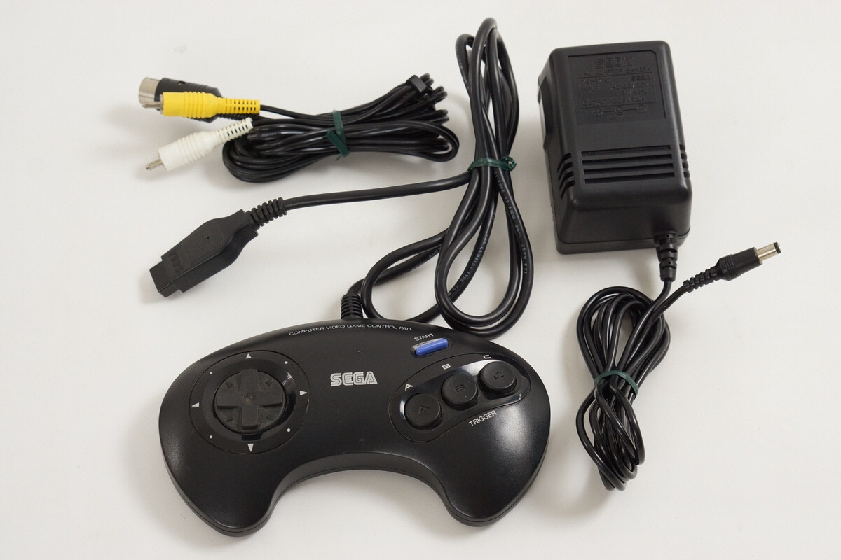 Mega Drive Console System Boxed SEGA HAA-2510 ORIGINAL Ref A20742690