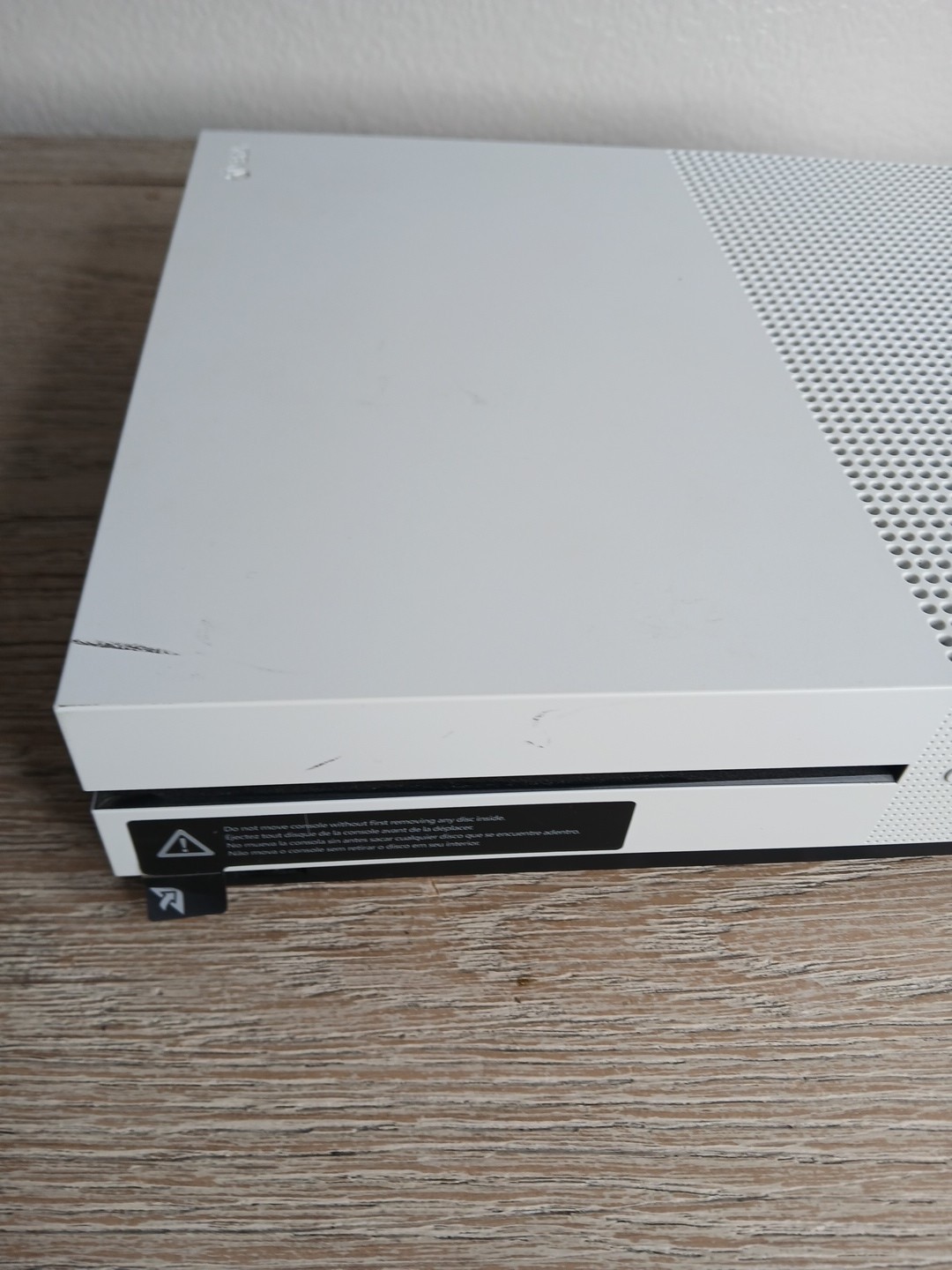 Microsoft Xbox One S Minecraft Favorites Bundle 500GB Game Console – White