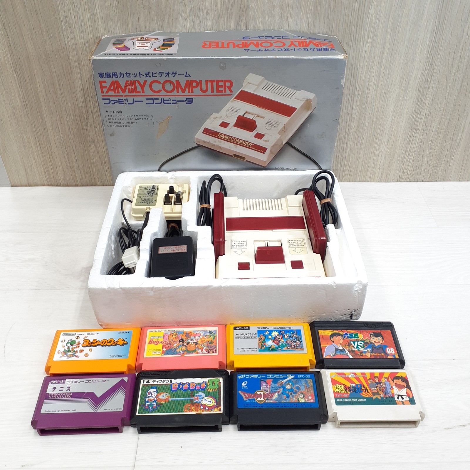 Japanese Original Famicom NES Console in box with 8 Games & Manual CIB 1983