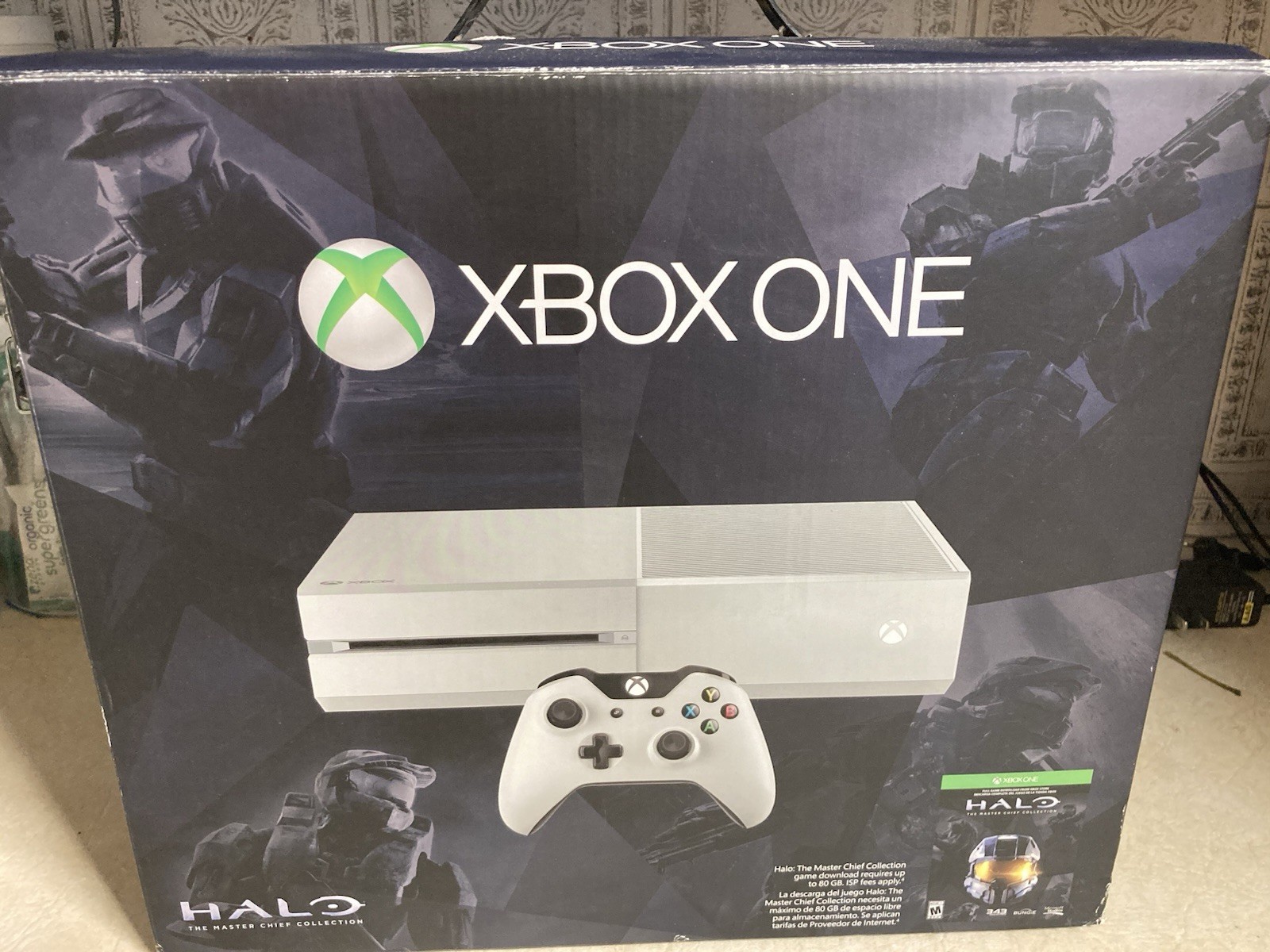 Microsoft Xbox One Special 1540 500GB White Console. Halo Boxed Edition