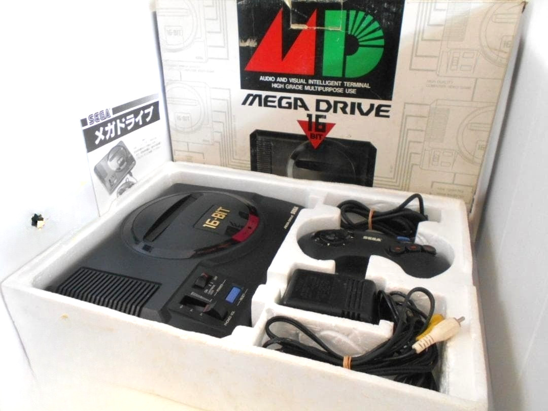 SEGA Mega Drive Console 16-Bit Boxed Controller Manual Tested Japan MD CIB