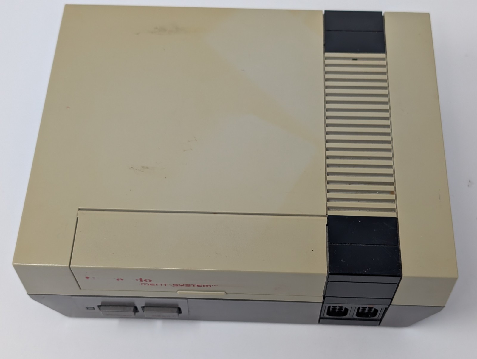 Nintendo NES Action Set Home Console With OEM Controller, Zapper Gun & Cables
