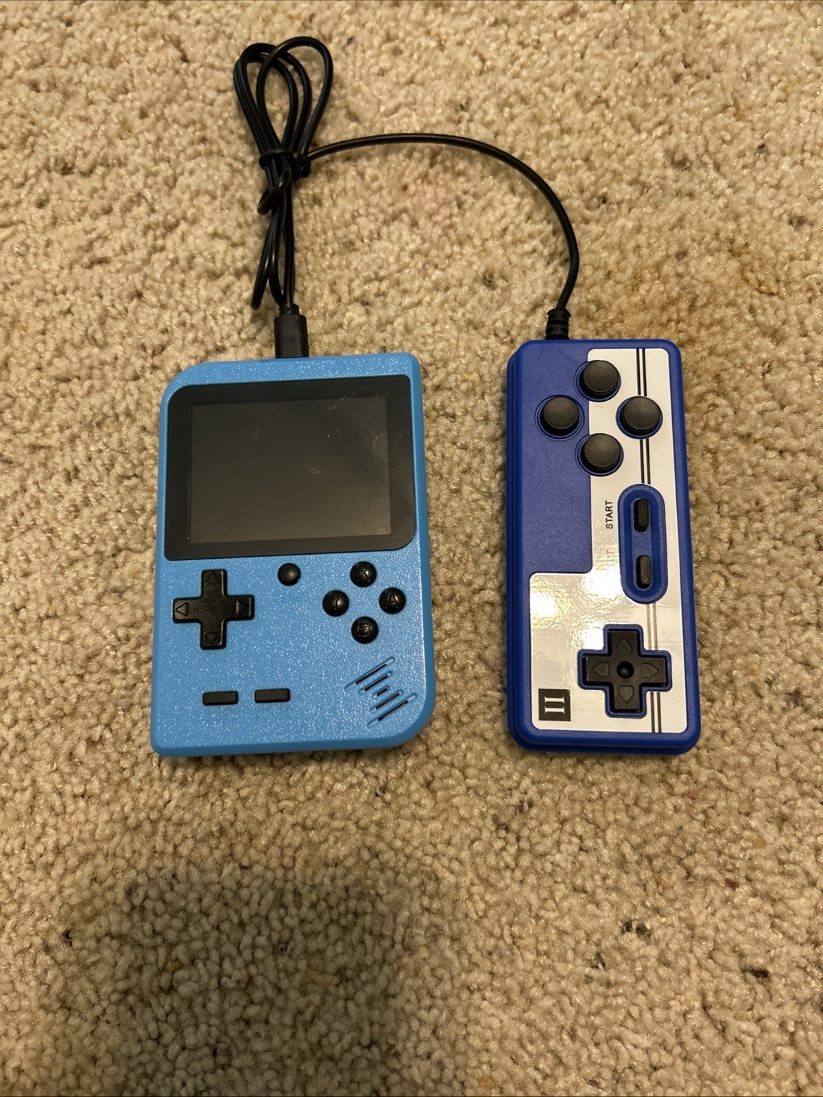 400 In 1 Handheld With 2 Player Controller – Tested And Working