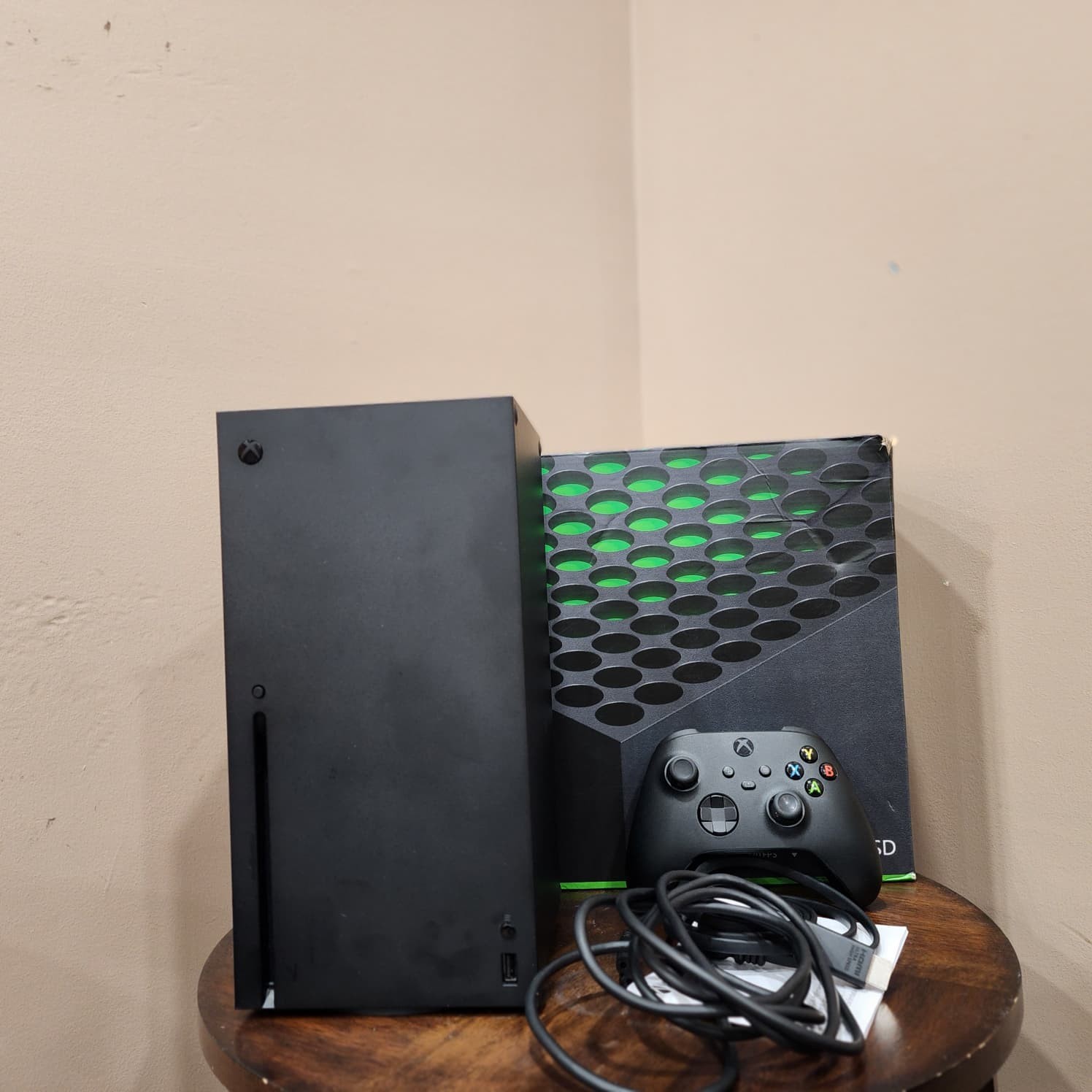 Microsoft Xbox Series X 1TB Video Game Console CIB – Black (1882) VG Condition