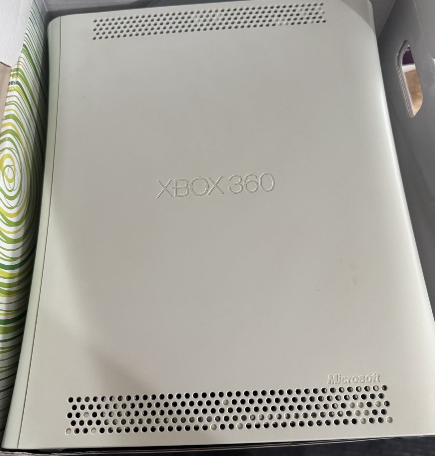 Xbox 360 Pro Console 20 GB With 1 Controller & Headphones No Game Used Works