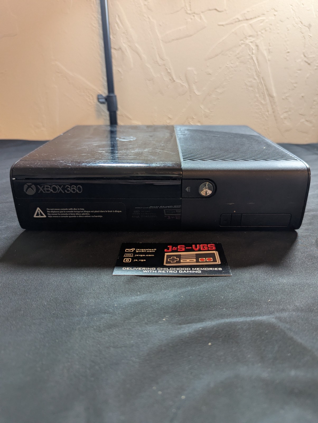 Microsoft Xbox 360 E Slim Black 4GB Console Bundle – OEM Controller – Tested