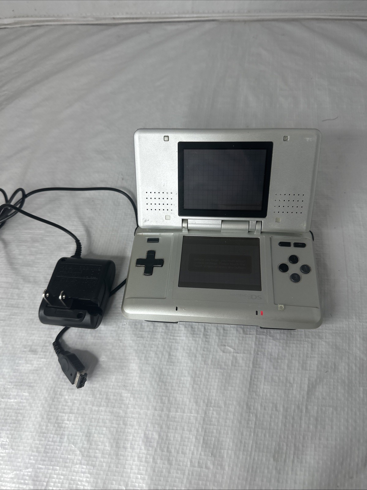 Nintendo DS Original Console NTR-001 Titanium Silver – Small Screen Issue
