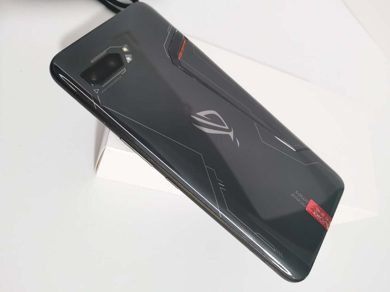 Original Asus ROG Phone 2 II ZS660KL Android 512GB+12GB Ultimate gaming Phone