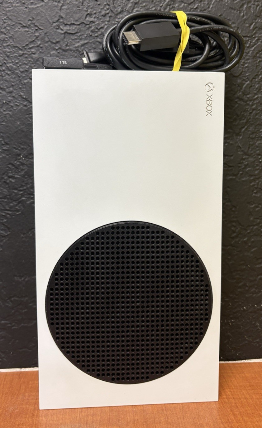 Microsoft Xbox Series S 512GB 2020 White 1883 W/ Seagate SRD0MX1 1TB SSD