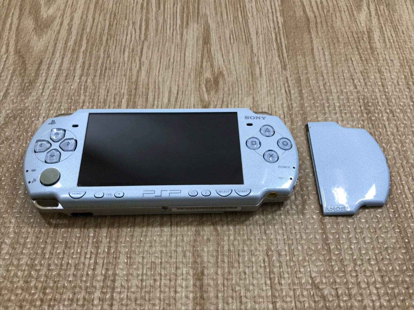 PSP-2000 FELICIA BLUE Console Japan – With Defects GE1791